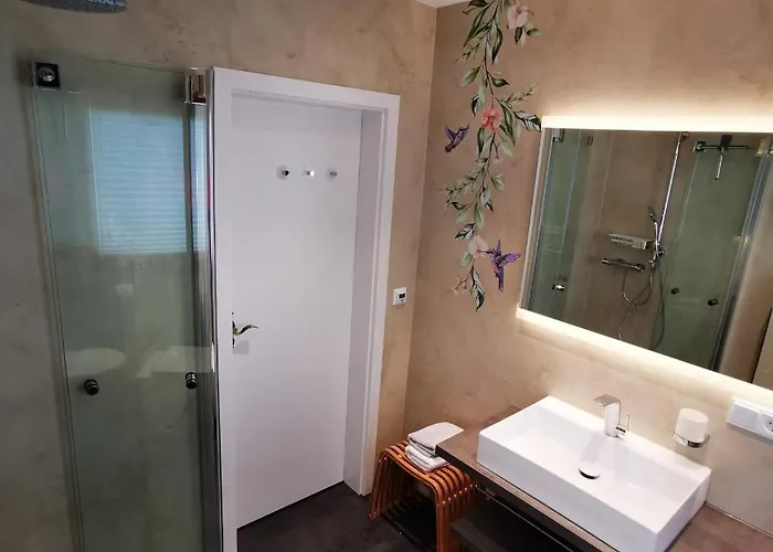 Bb19 Eifel-ferienhaus Am Moseltal Mit Saunahaus * Beuren (Cochem-Zell)